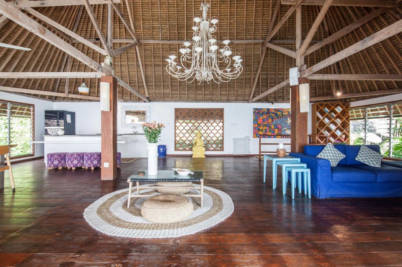 Villa Gmb Beach House Улувату Экстерьер фото
