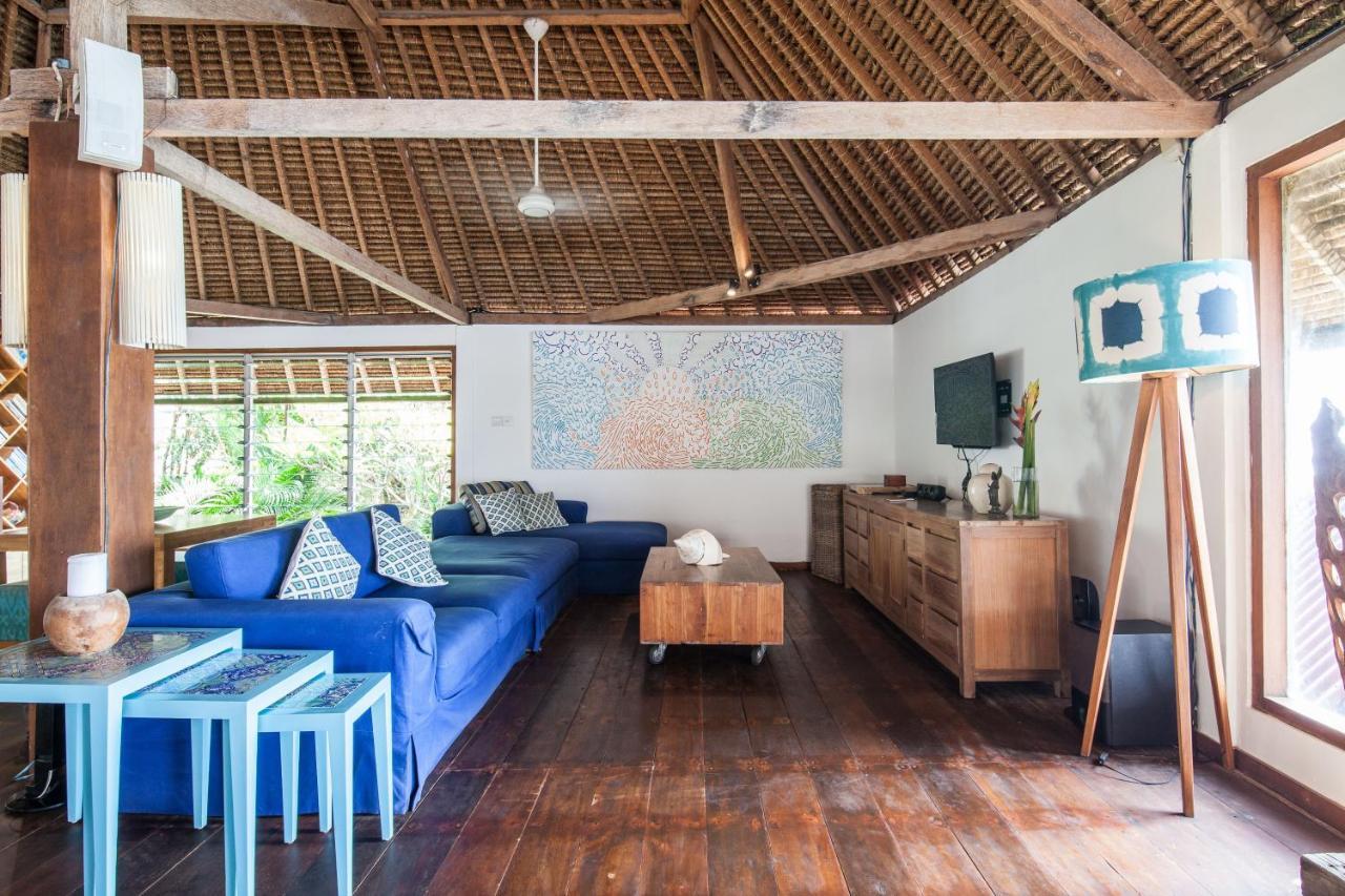 Villa Gmb Beach House Улувату Экстерьер фото