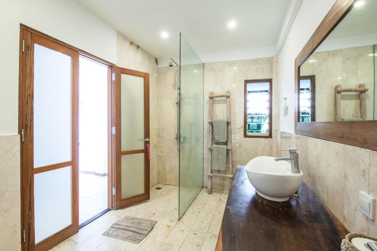 Villa Gmb Beach House Улувату Экстерьер фото