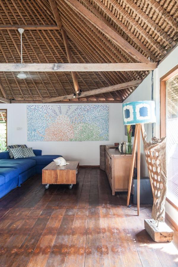 Villa Gmb Beach House Улувату Экстерьер фото