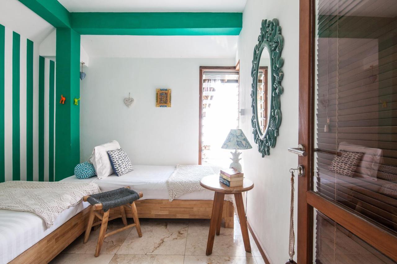 Villa Gmb Beach House Улувату Экстерьер фото